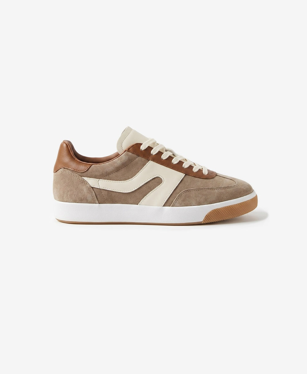 Retro Court Sneaker